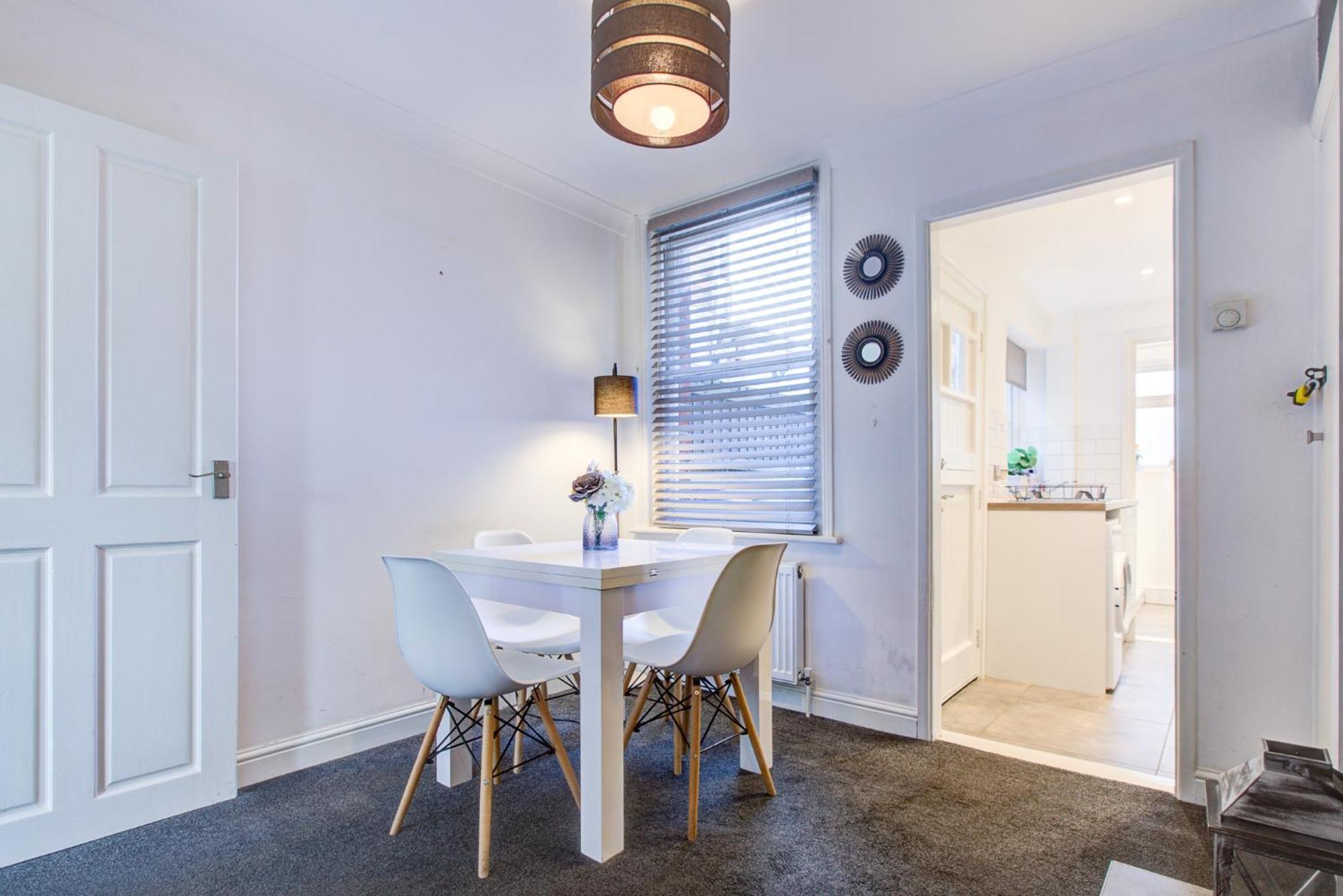'Number 11' Central Colchester - Super Convenient 2 X Double Bed 1 X Single Bed Cottage Plus Office & Garden, 8 Min Walk Nth Station & Town Ctr, 2 Min Walk Local Shops & Restaurants Exterior foto