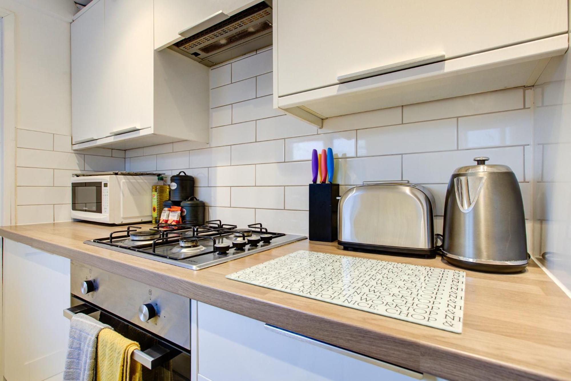 'Number 11' Central Colchester - Super Convenient 2 X Double Bed 1 X Single Bed Cottage Plus Office & Garden, 8 Min Walk Nth Station & Town Ctr, 2 Min Walk Local Shops & Restaurants Exterior foto