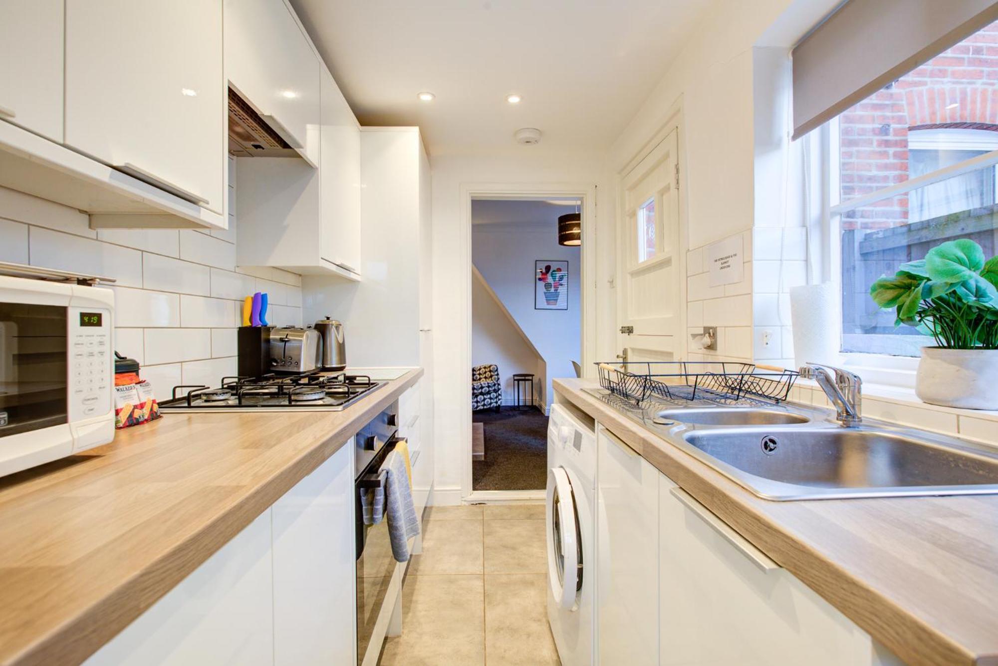 'Number 11' Central Colchester - Super Convenient 2 X Double Bed 1 X Single Bed Cottage Plus Office & Garden, 8 Min Walk Nth Station & Town Ctr, 2 Min Walk Local Shops & Restaurants Exterior foto